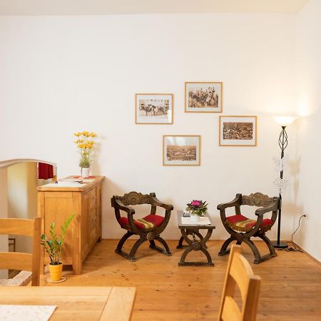 Ferienwohnung Zum Kapuziner Poysdorf Eksteriør bilde